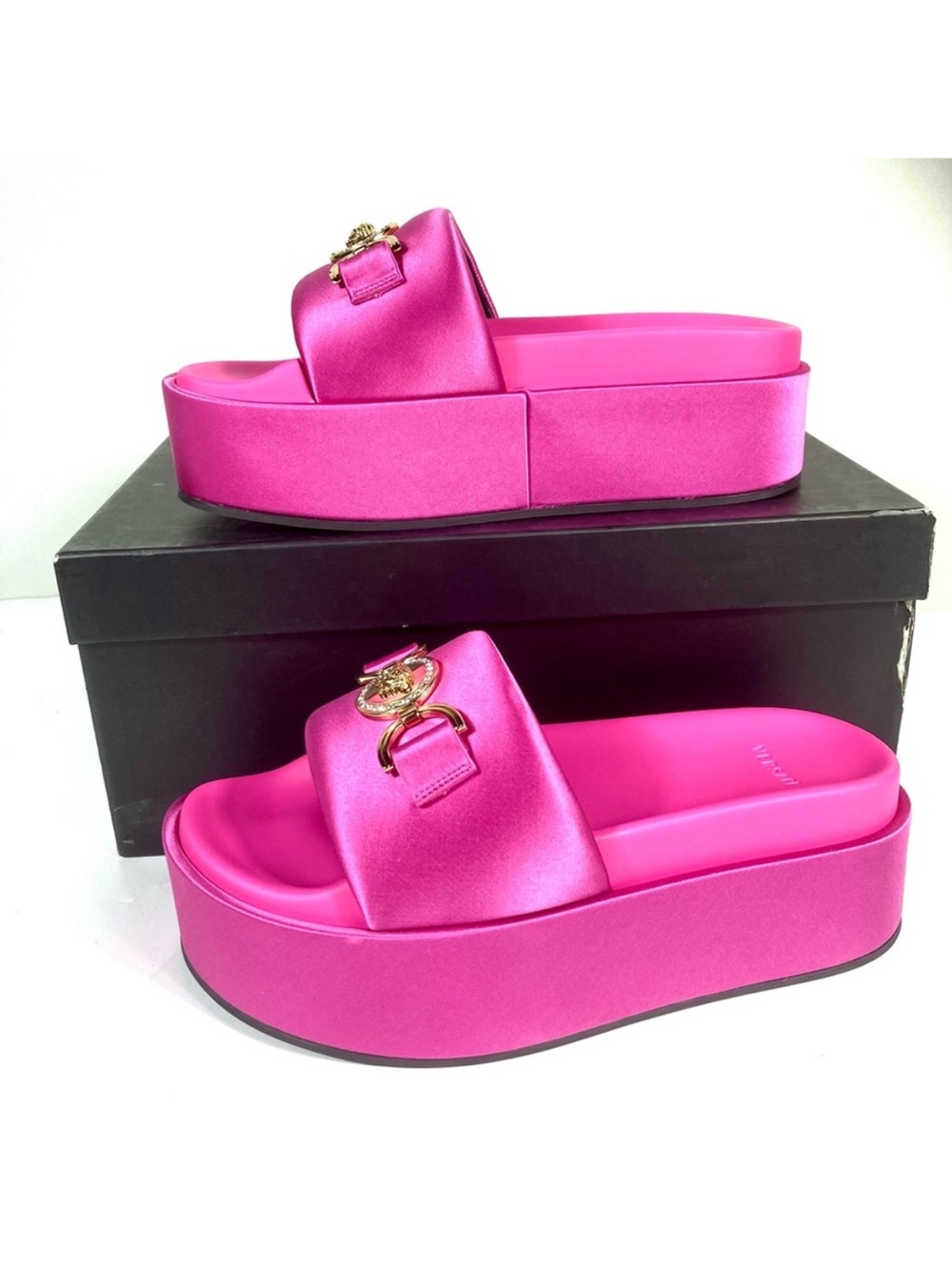 Versace Hot Pink Medusa Slide Sandals with Gold Emblem - Picture 10 of 10